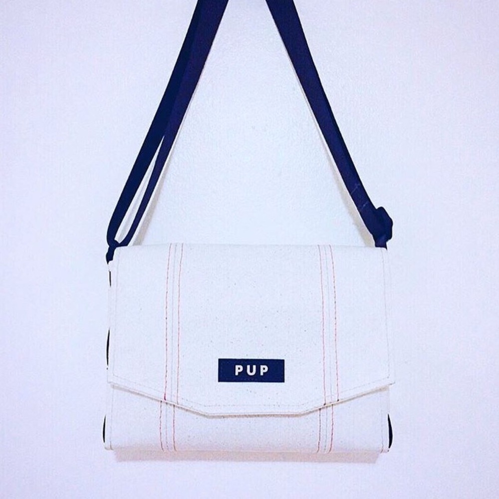 pup #upcycle crossbody✨